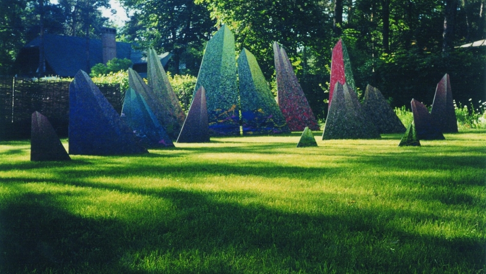 Architektoniczne | instalacja w ogrodzie